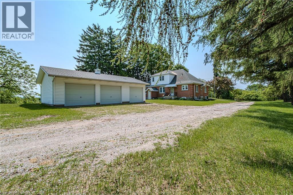 573 Highway 6 Property Photo 43