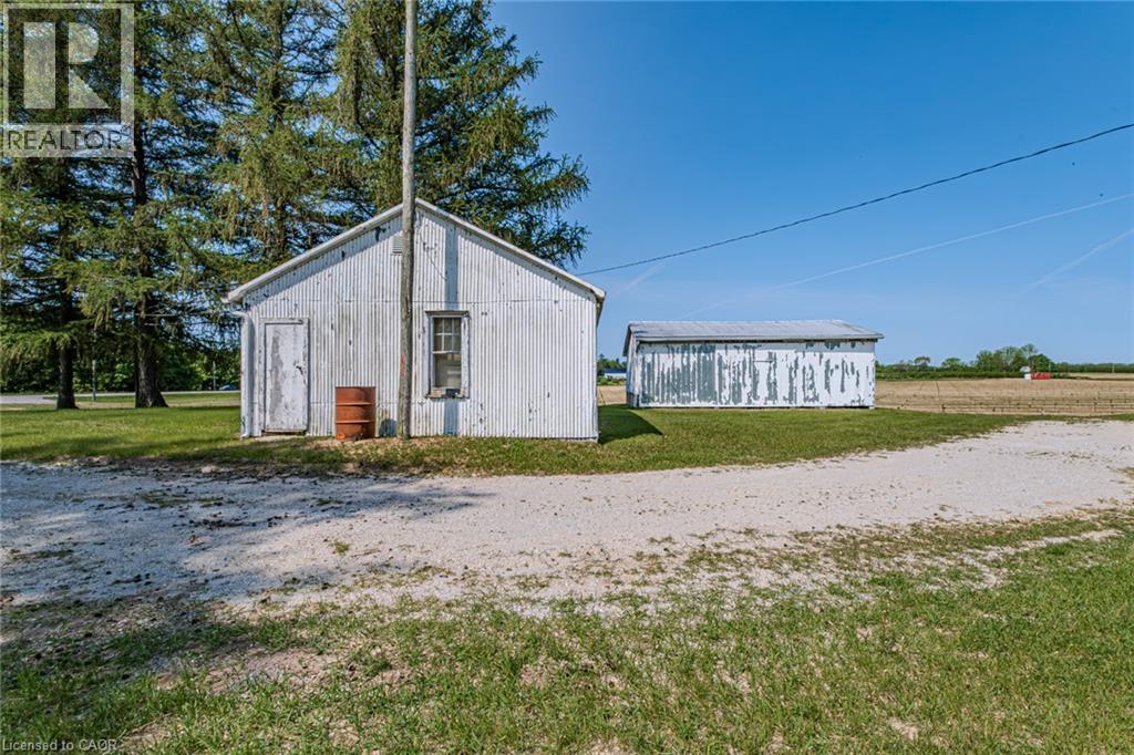 573 Highway 6 Property Photo 45