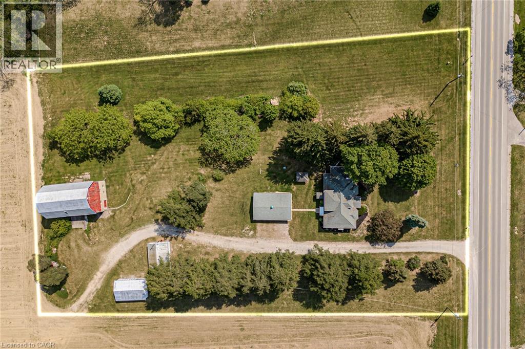 573 Highway 6 Property Photo 46