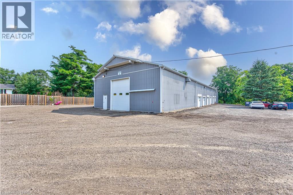 434 Lynden Road Unit# Building #2 Upper #2 Property Photo 10