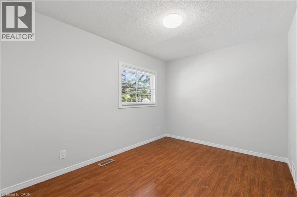 211 Veronica Drive Unit# 8 Property Photo 17