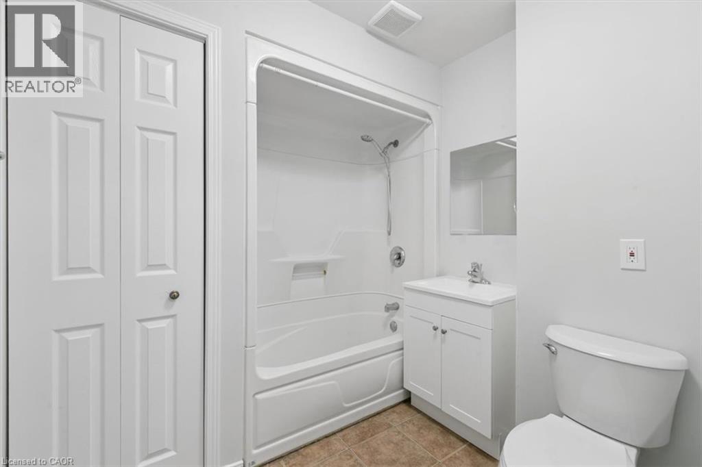 211 Veronica Drive Unit# 8 Property Photo 19