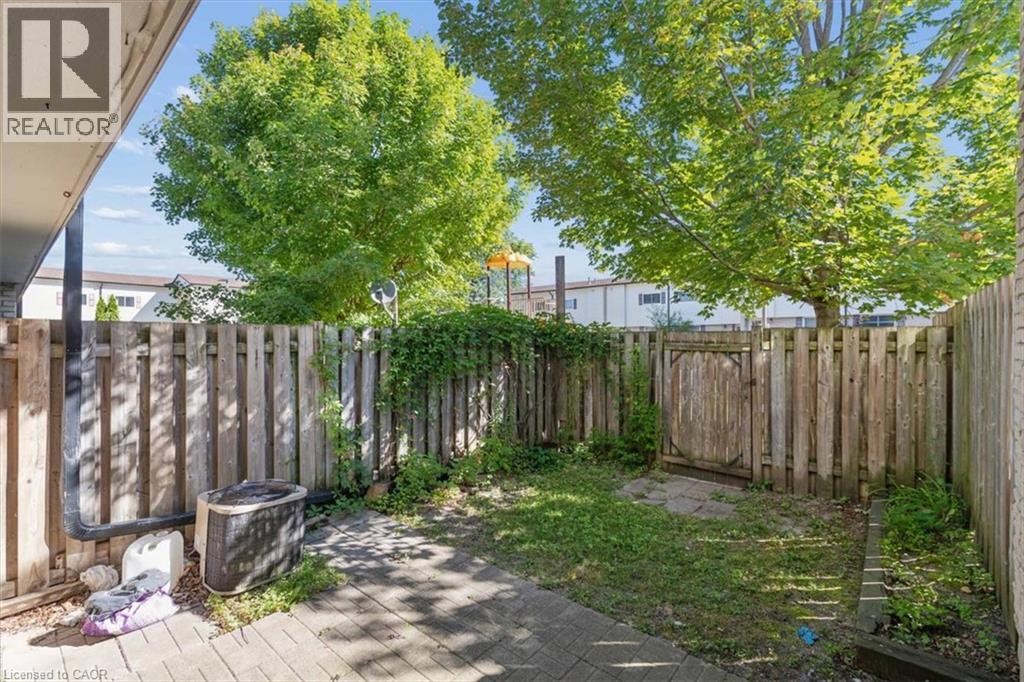 211 Veronica Drive Unit# 8 Property Photo 27