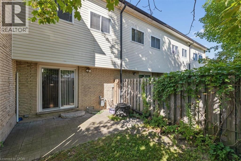 211 Veronica Drive Unit# 8 Property Photo 28