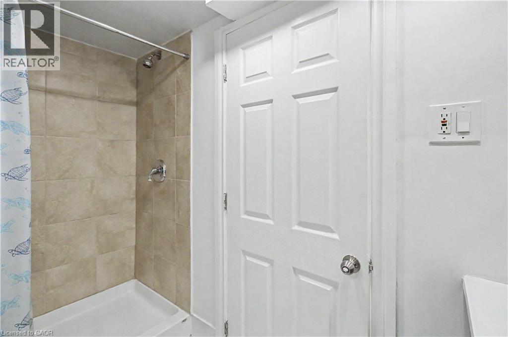179 Wendover Drive Unit# Lower Unit Property Photo 17