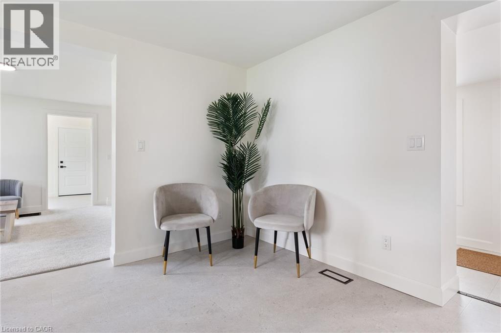 471 Lynedoch Road Property Photo 14