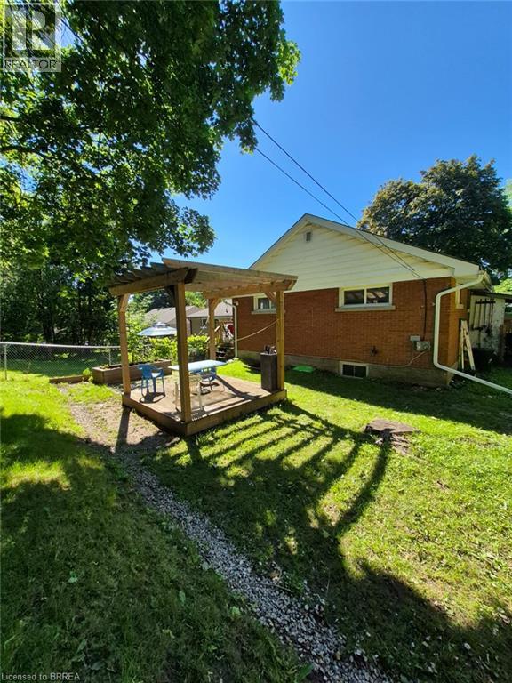 76 Glenview Avenue Unit# Lower Property Photo 12