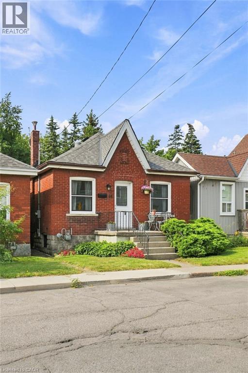 58 Edinburgh Avenue Property Photo 4