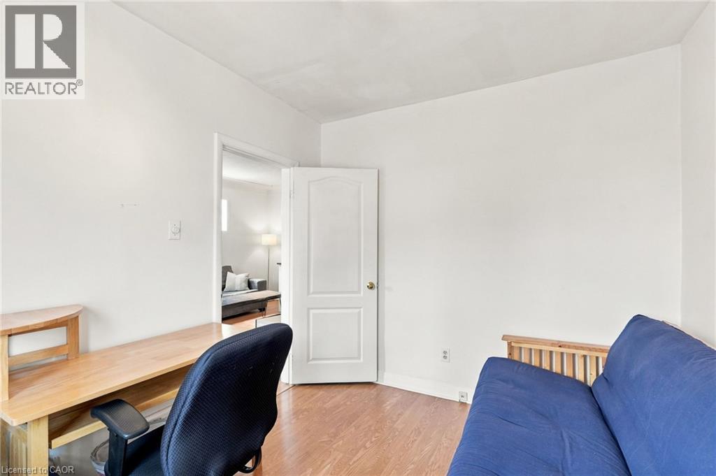 58 Edinburgh Avenue Property Photo 23