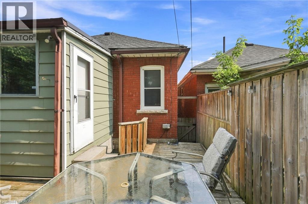 58 Edinburgh Avenue Property Photo 35