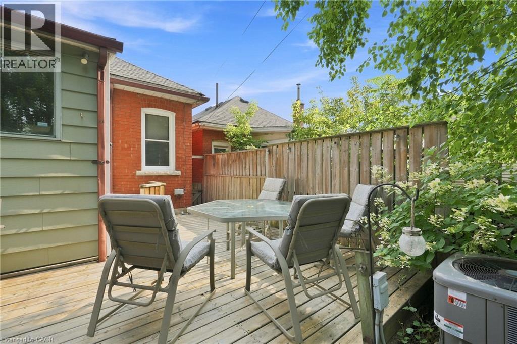 58 Edinburgh Avenue Property Photo 37
