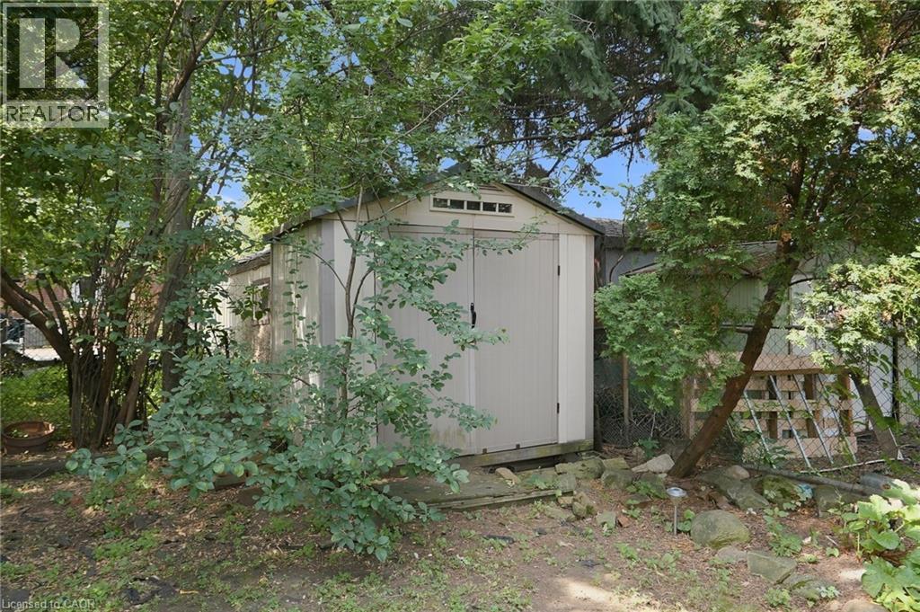 58 Edinburgh Avenue Property Photo 39