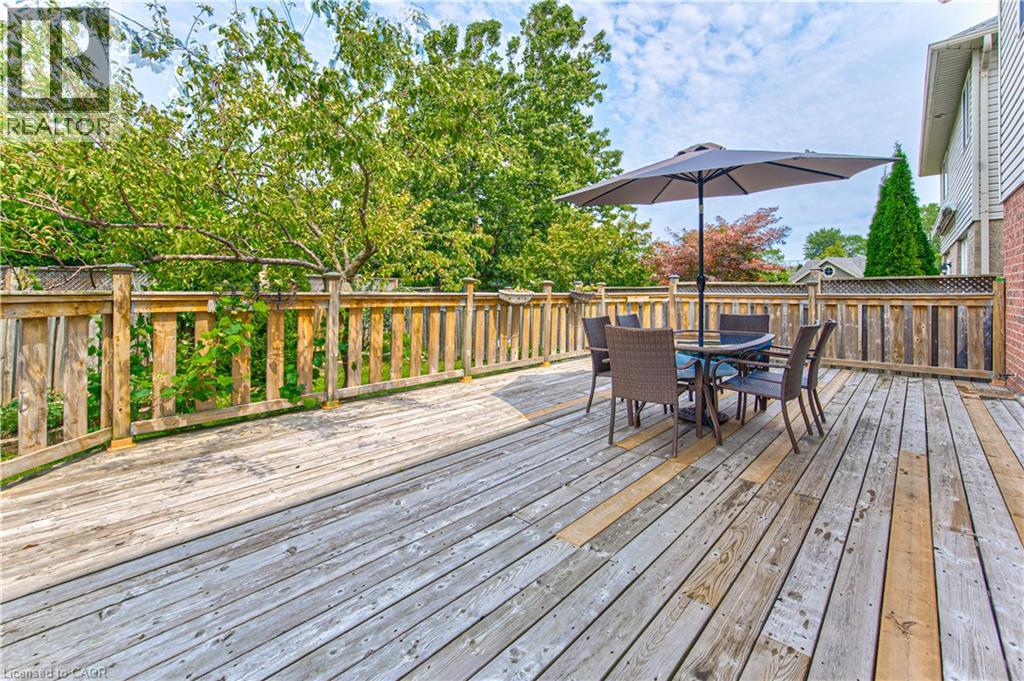270 Springvalley Crescent Property Photo 45