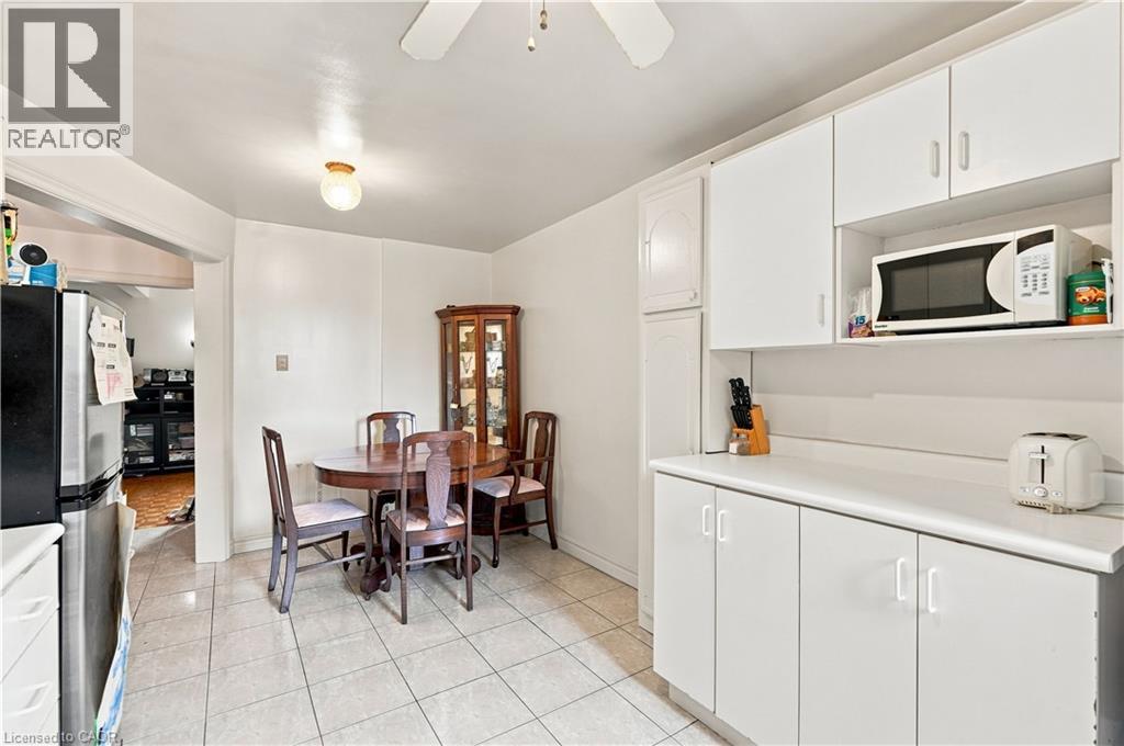 105 Rosemont Avenue Property Photo 16