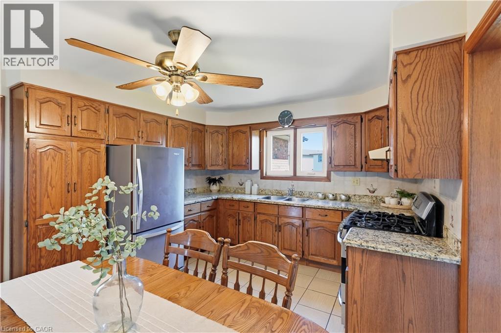18 Marcel Place Property Photo 12