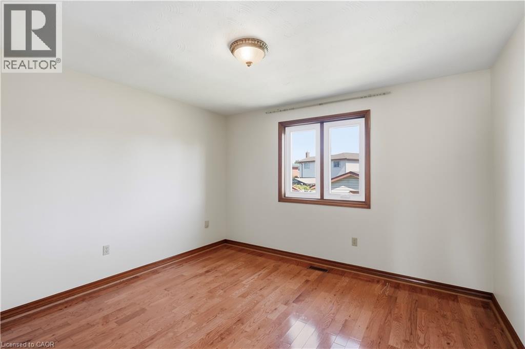18 Marcel Place Property Photo 15