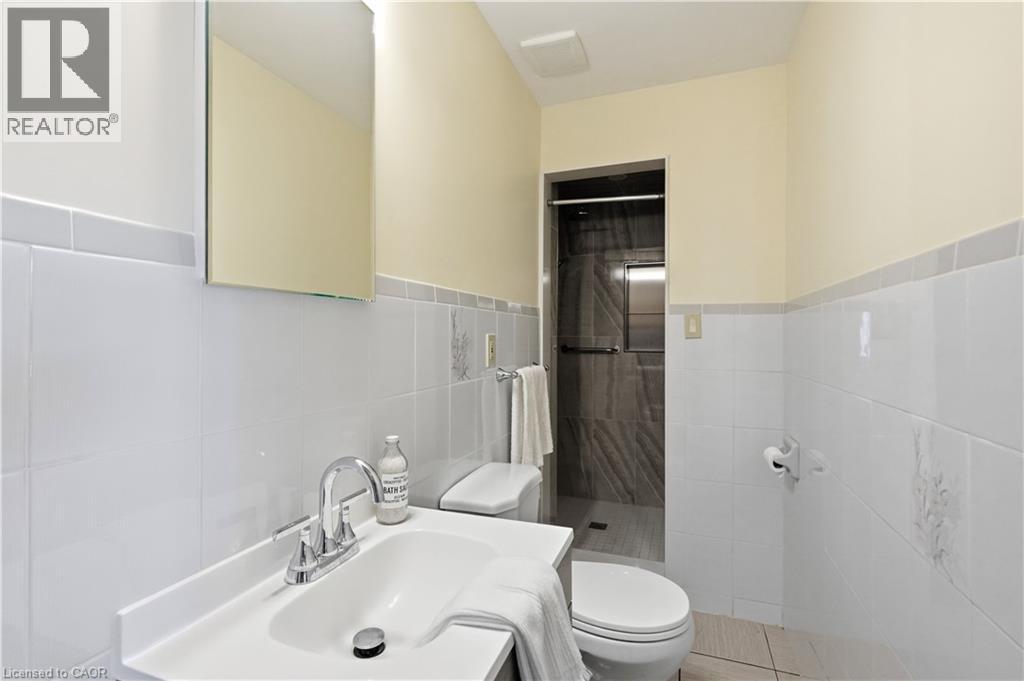 18 Marcel Place Property Photo 23