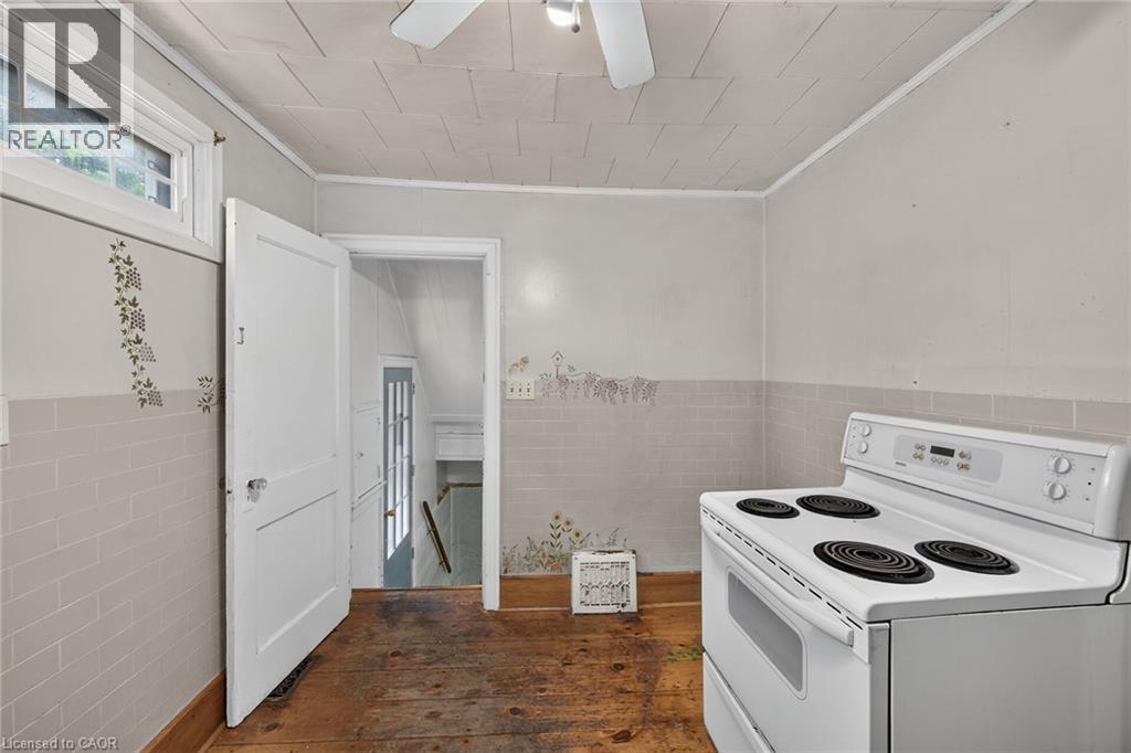 232 Cedar Street Property Photo 16