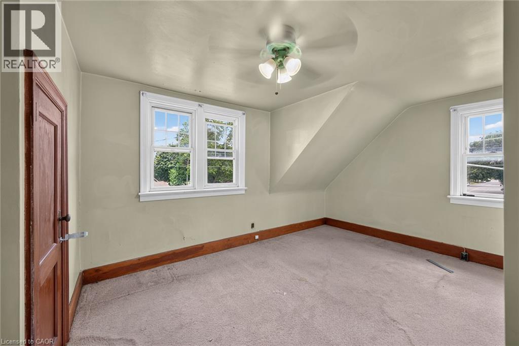 232 Cedar Street Property Photo 17