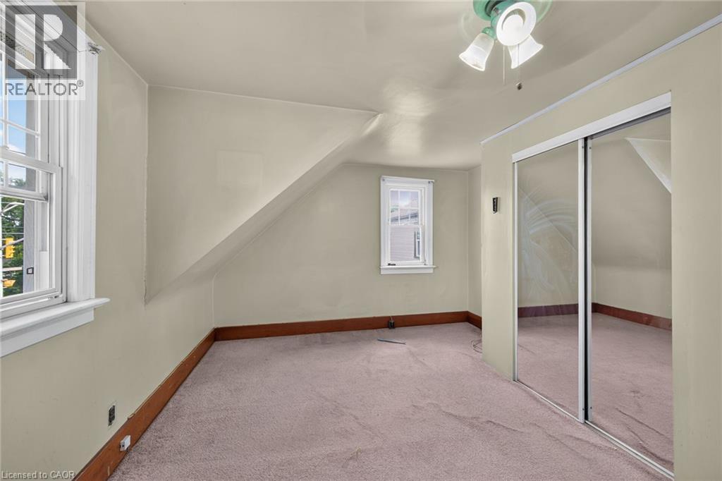 232 Cedar Street Property Photo 18