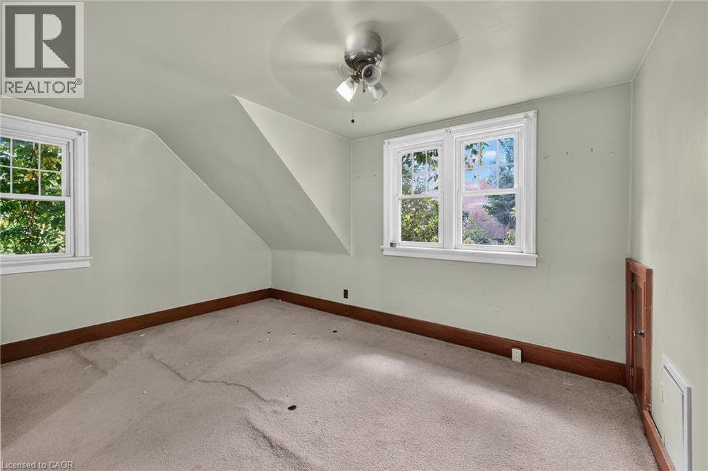 232 Cedar Street Property Photo 20