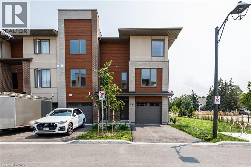 5 WINTERS Crescent