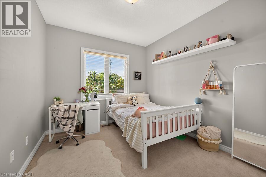 19 Sparrow Way Property Photo 28