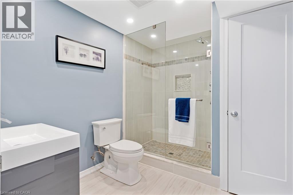 59 Netherwood Road Property Photo 39