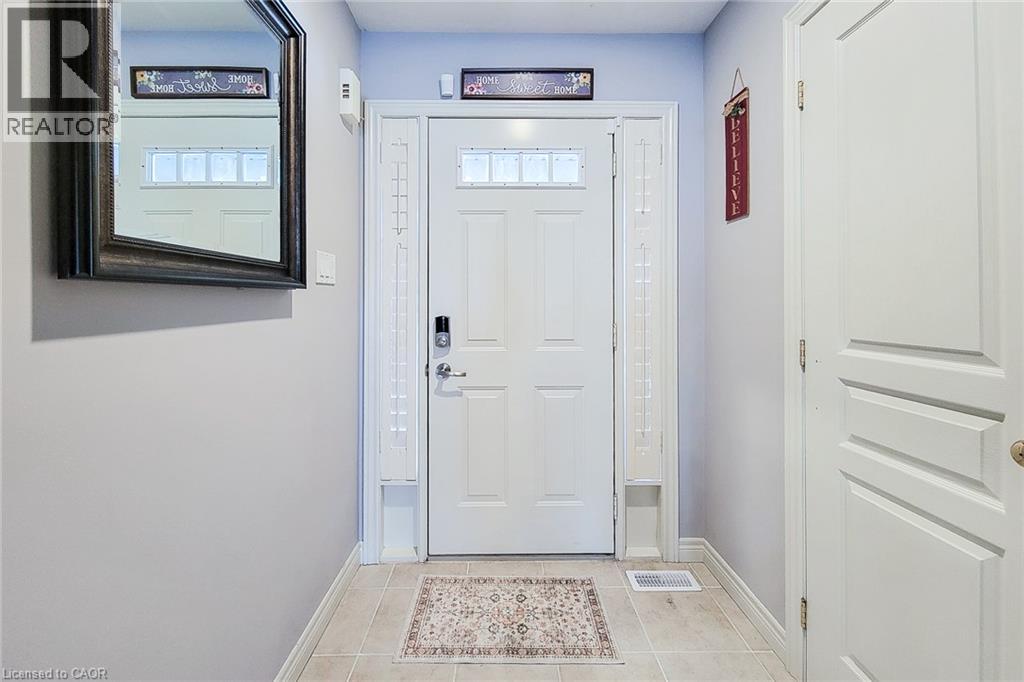 26 Magnificent Way Property Photo 8