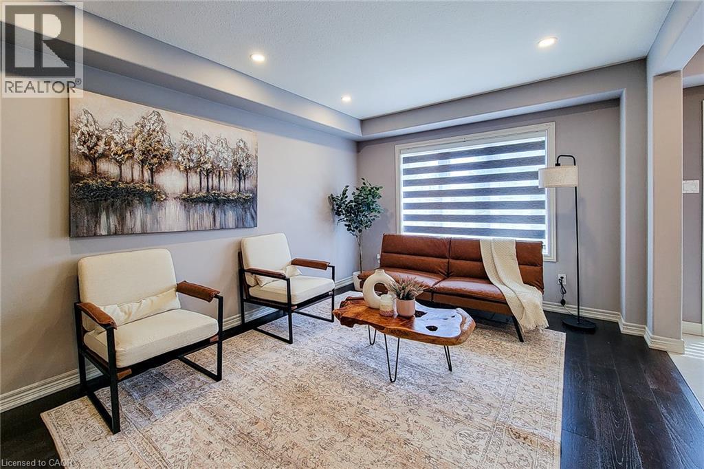 26 Magnificent Way Property Photo 13