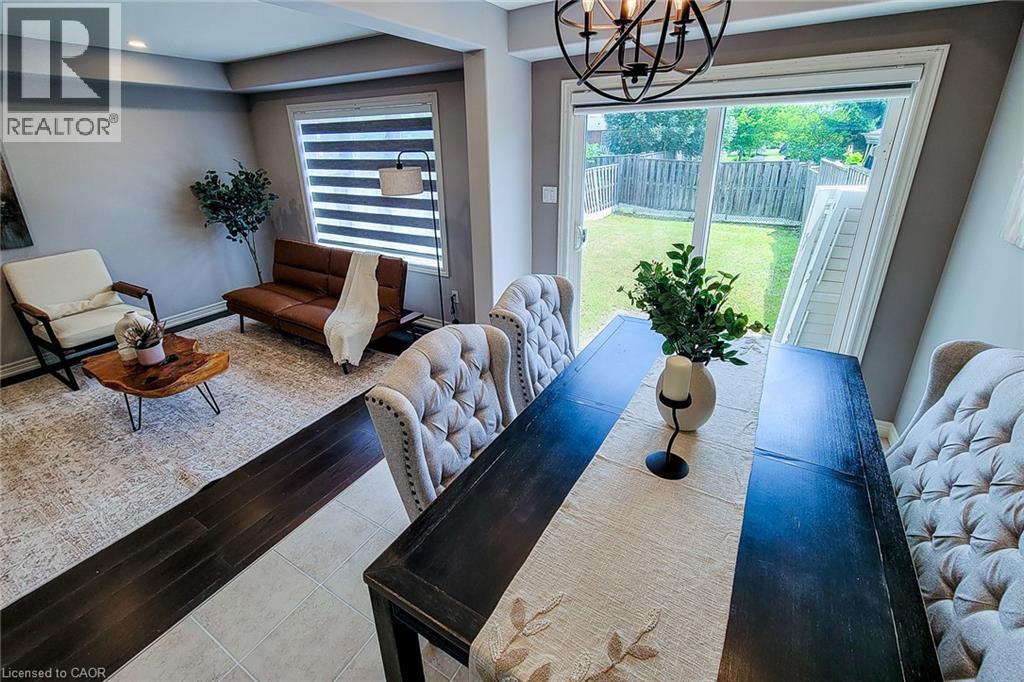26 Magnificent Way Property Photo 24