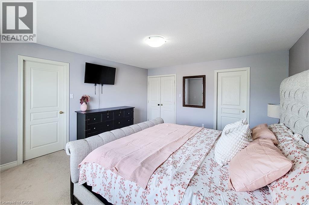 26 Magnificent Way Property Photo 30