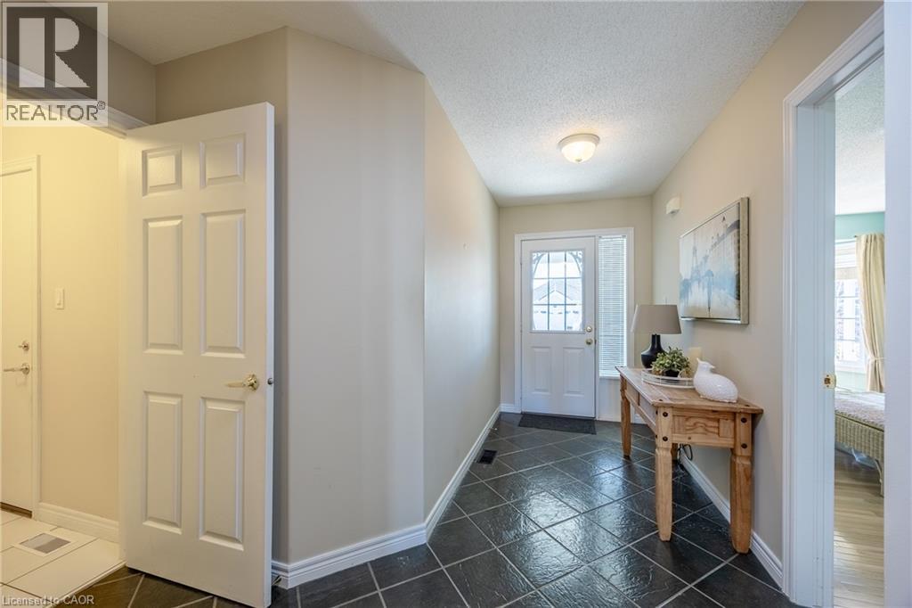 18 Carolina Way Property Photo 5