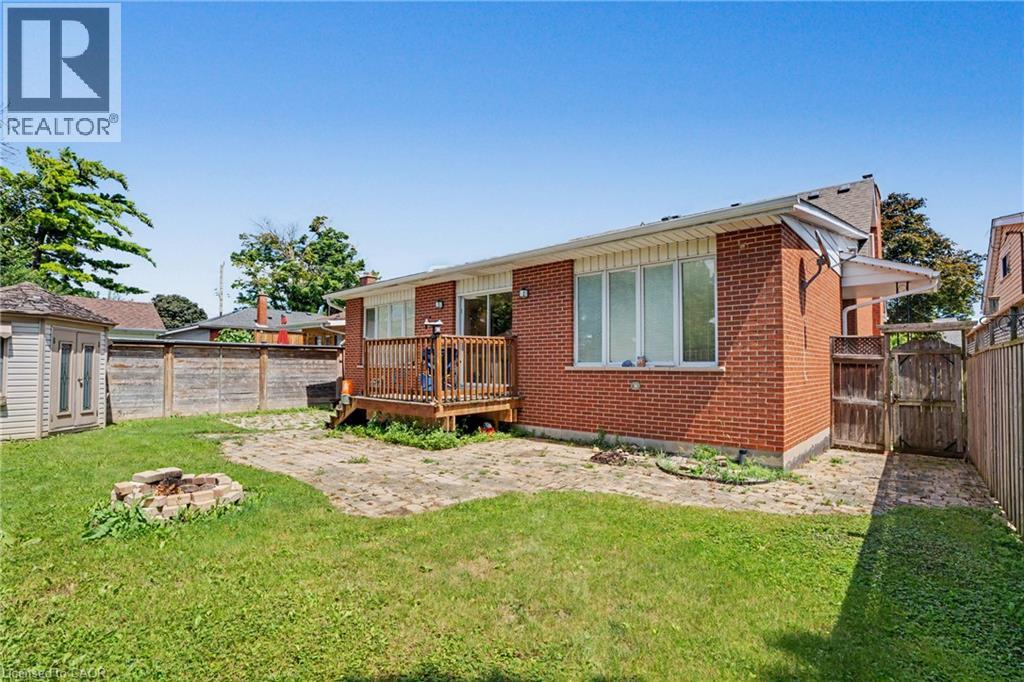 100 Hardale Crescent Property Photo 29