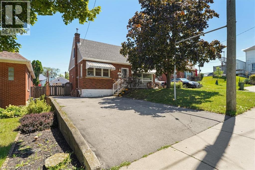 233 Auburn Avenue Property Photo 2