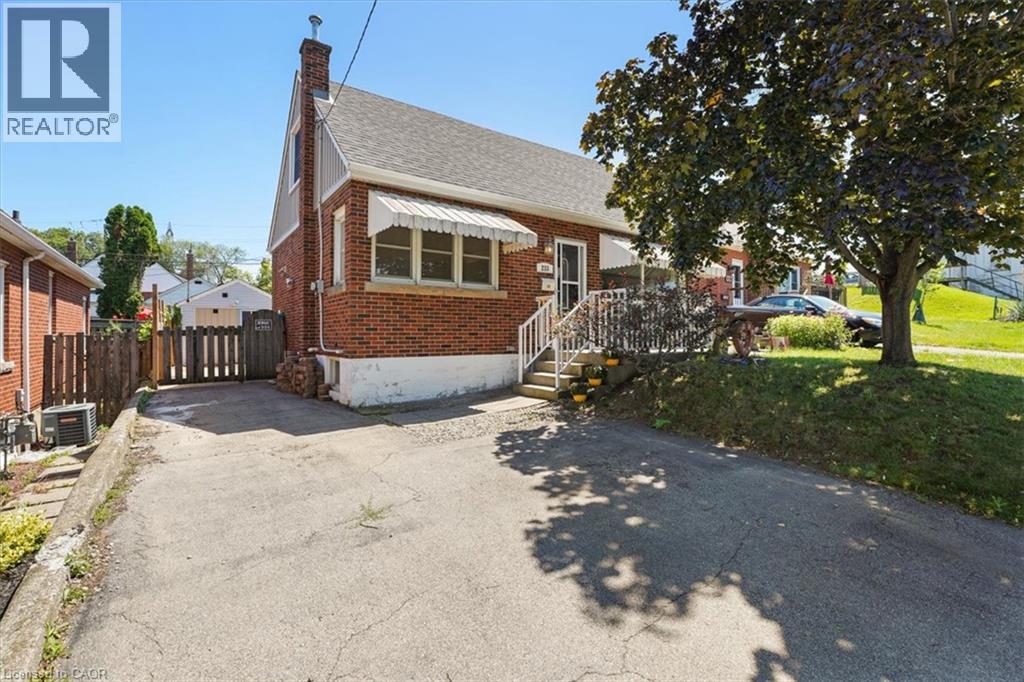 233 Auburn Avenue Property Photo 39