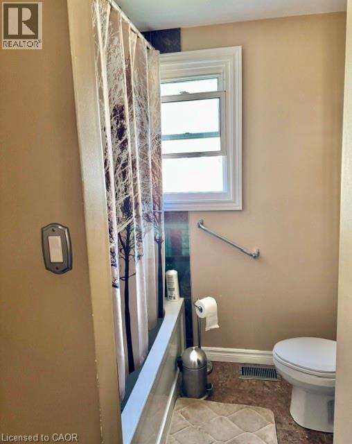 342 Barton Street Property Photo 7