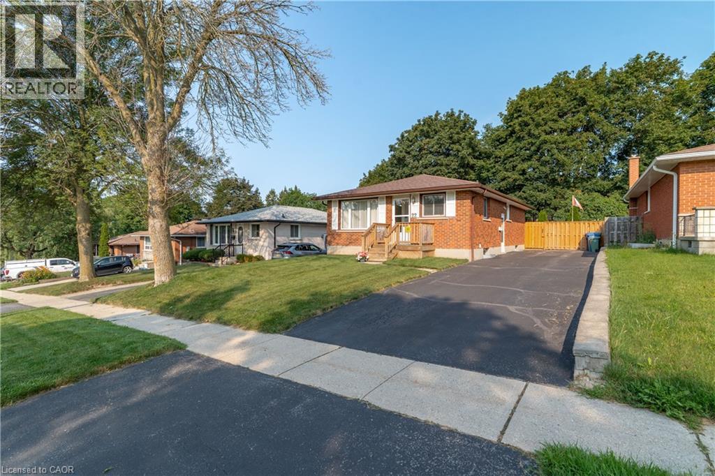 22 Mountford Drive Photo de la propriété 1