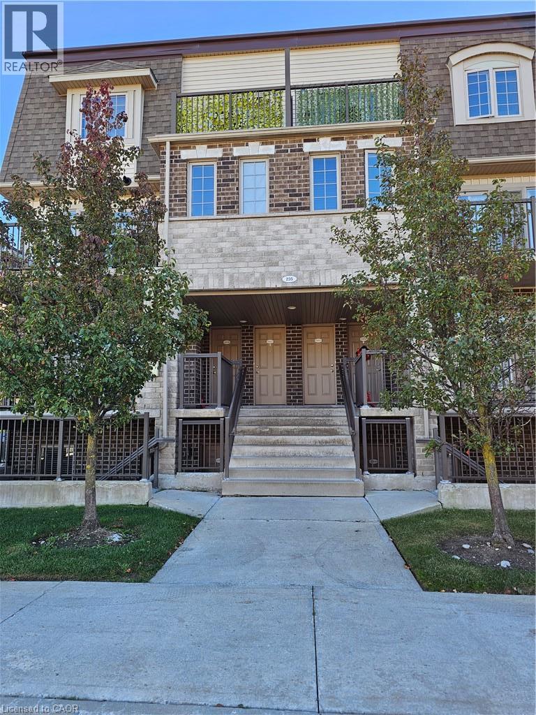 235 RACHEL Crescent Unit# C Property Photo 1