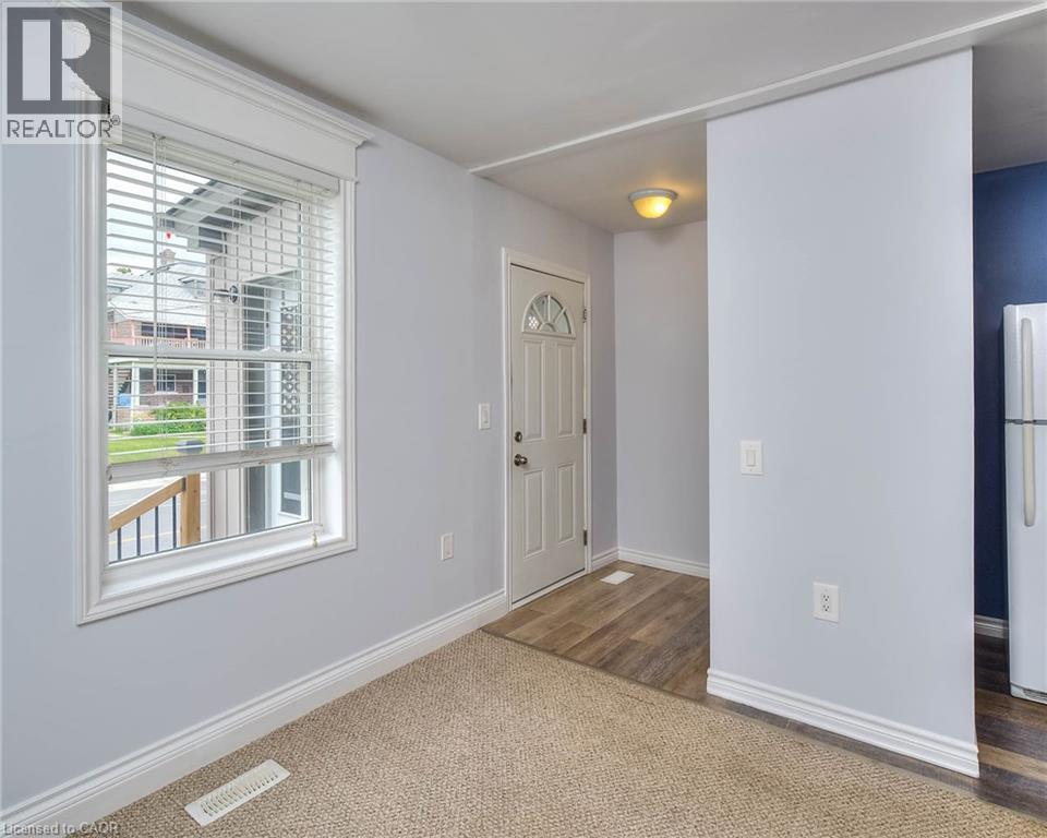 1346 King Street E Property Photo 14