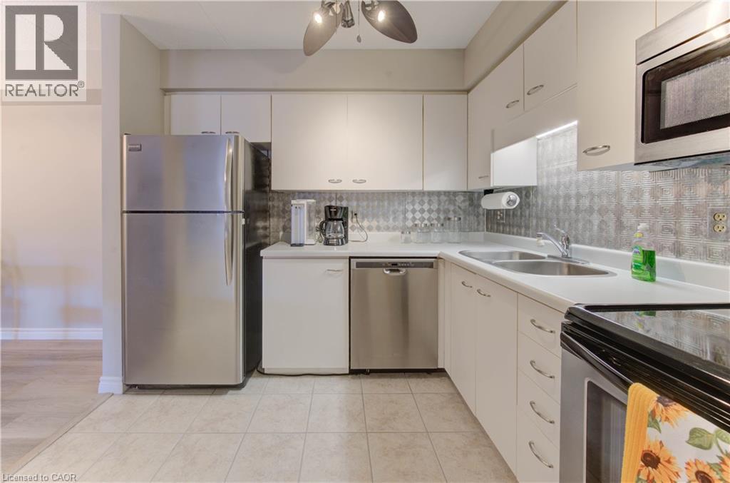 3085 Kingsway Drive Unit# 27 Property Photo 15