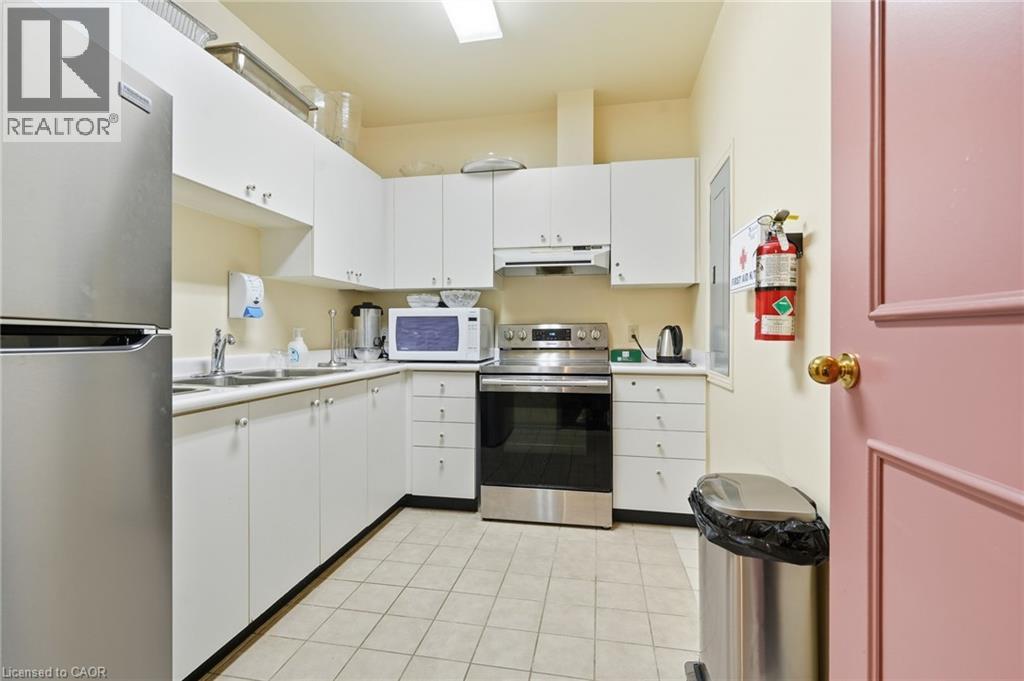 8111 Forest Glen Drive Unit# 521 Property Photo 35