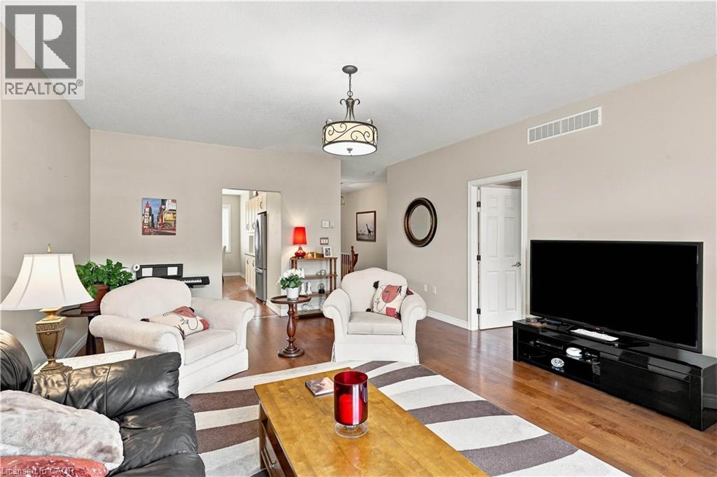 25 Stickland Lane Property Photo 12