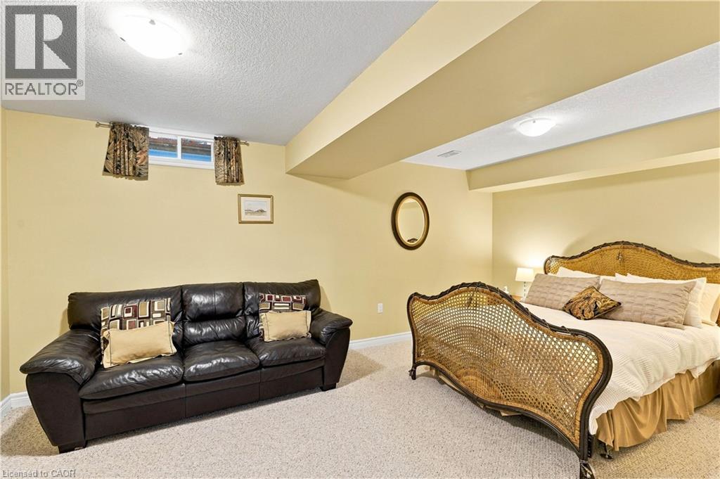 25 Stickland Lane Property Photo 38
