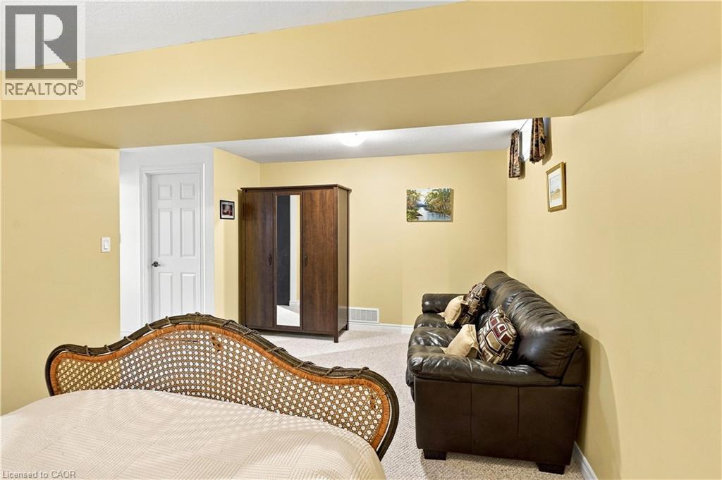 25 Stickland Lane Property Photo 40