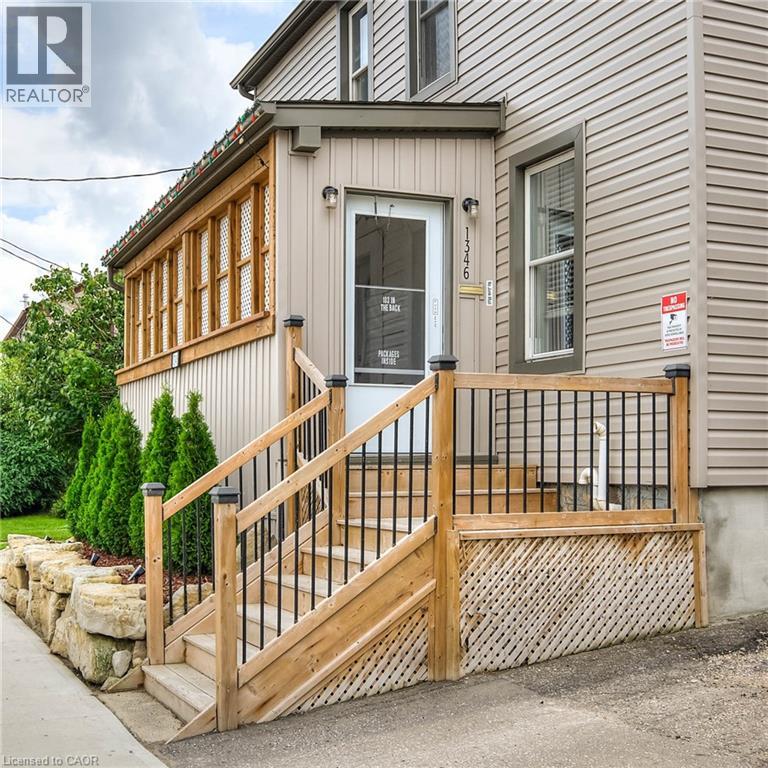 1344/1346 King Street E Property Photo 8