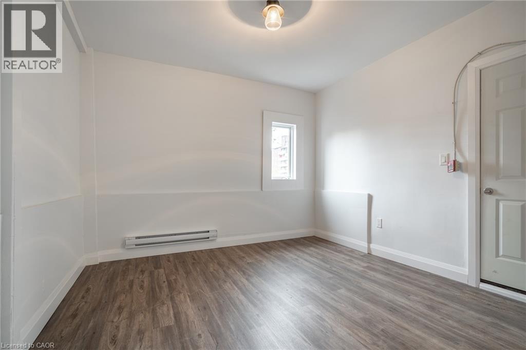 524 KING Street E Unit# 3 Property Photo 1