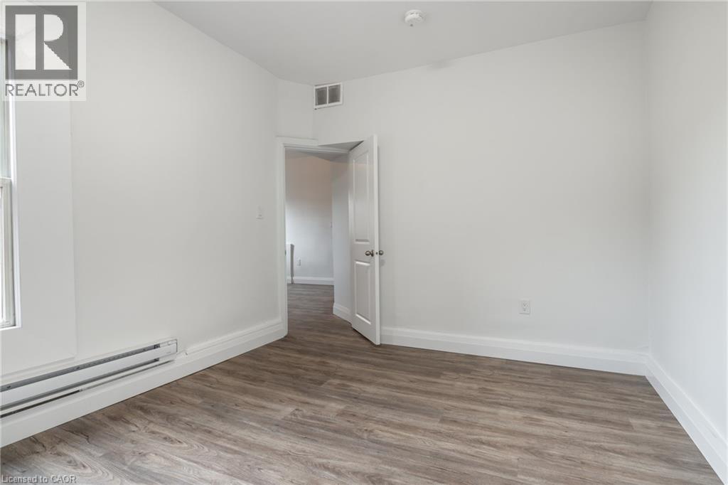 524 King Street E Unit# 3 Property Photo 14