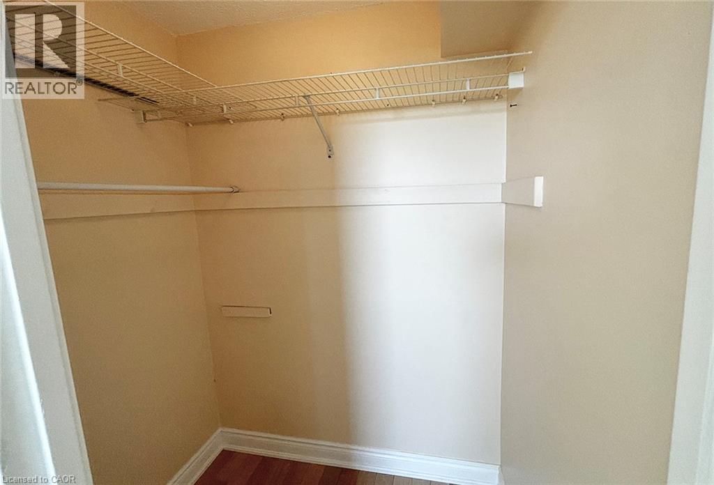20 Speers Road Unit# 1004 Property Photo 17