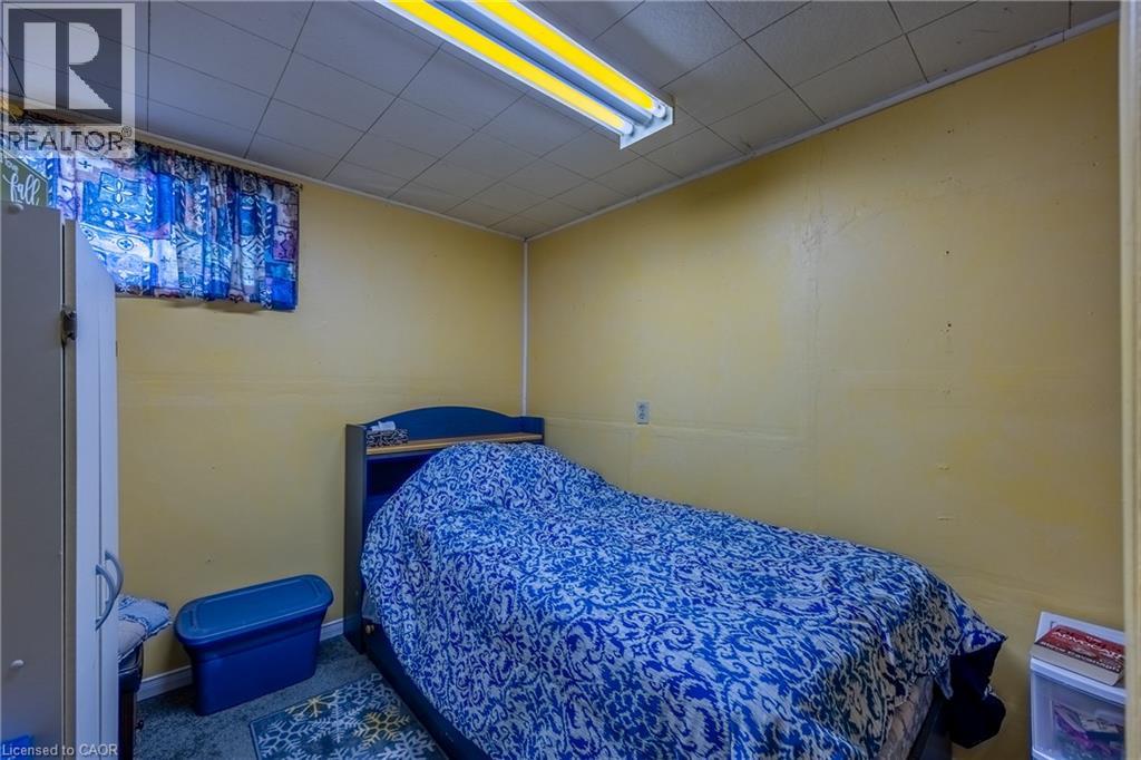 446 East Street Property Photo 20